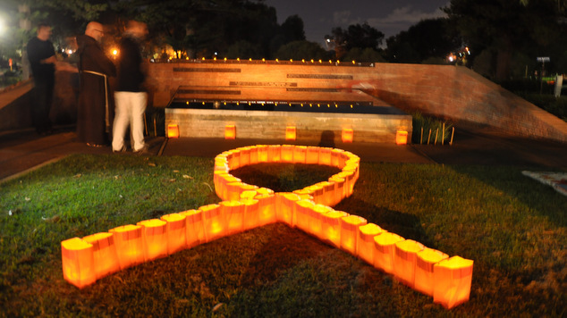 Candlelight Memorial AIDS