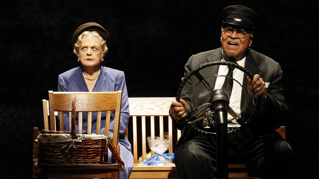 Driving_Miss_Daisy_Angela_Lansbury_James_Earl_Jones_(c)Jeff_Busby8