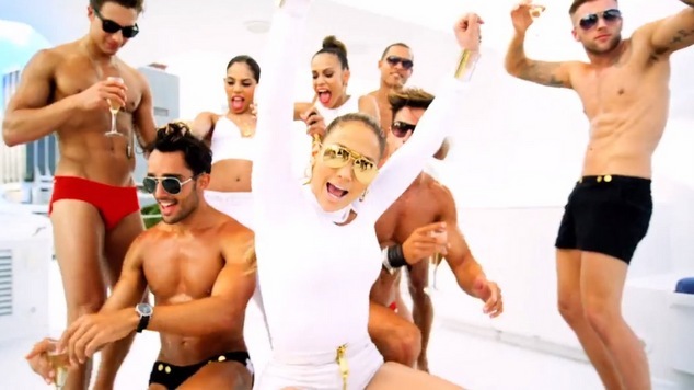 Jennifer Lopez I Luh Ya Papi