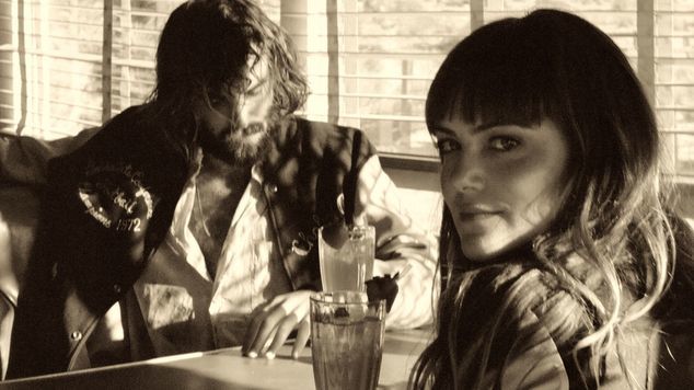 Angus and Julia Stone