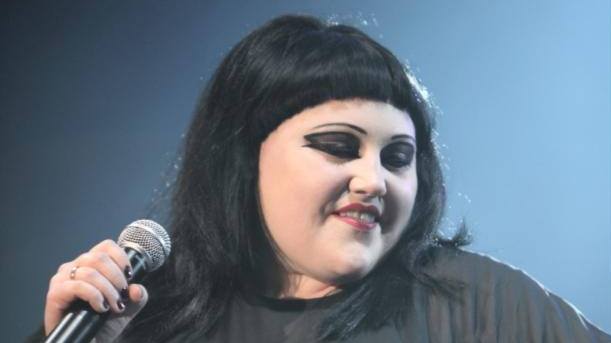 Beth Ditto 1-001