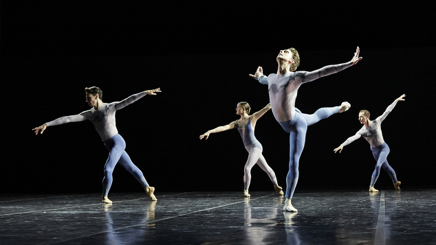 Dancers of West Australian Ballet performing Ambiguous Content in Five by Night Ballet at the Quarry. Photo Sergey Pevnev-001