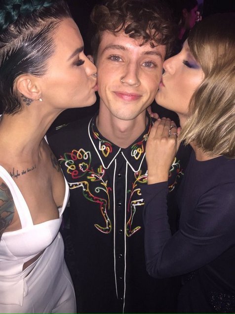 Troye