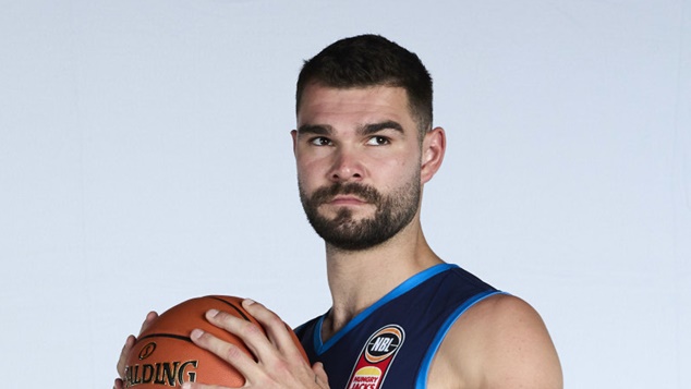 Isaac Humphries