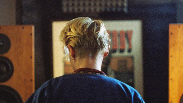 La Roux fans get excited as the singer shares they are back in the studio