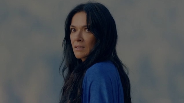 Things get wild in first trailer for 'Yellowjackets' season two ...